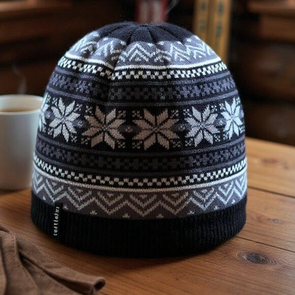 Nuka Beanie Merino Wool Hat Turtle Fur - Picture 1 of 7